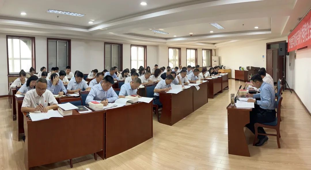 z6尊龙官网种业党委学习贯彻习近平新时代中国特色社会主义思想主题教育读书班开班